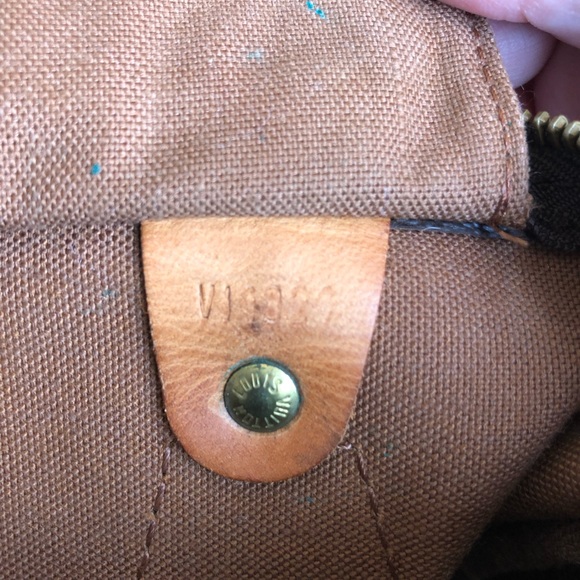 SOLD—Authentic Louis Vuitton speedy 30 w Twillys - Picture 4 of 5